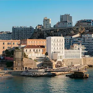 4* Hotel Les Bords De